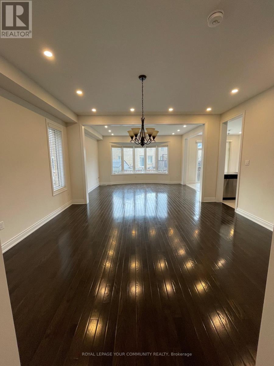 Main - 306 Cedar Hedge Road, Milton, Ontario  L9T 8V3 - Photo 3 - W12579862