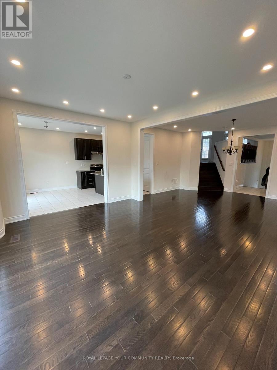 Main - 306 Cedar Hedge Road, Milton, Ontario  L9T 8V3 - Photo 5 - W12579862