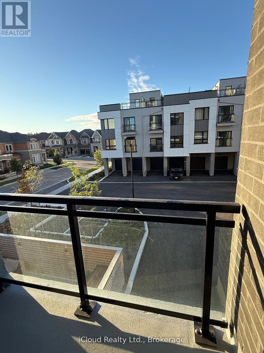 213 - 3250 Carding Mill Trail W, Oakville, Ontario  L6M 1R1 - Photo 2 - W12579878