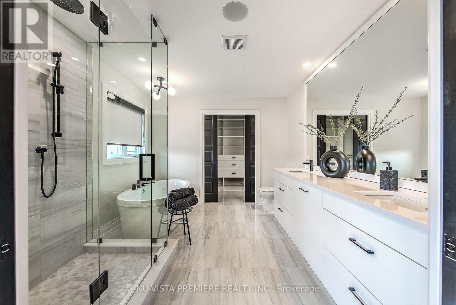 2086 Saddlerock Avenue, London North (North S), Ontario  N6G 3W3 - Photo 24 - X12346178