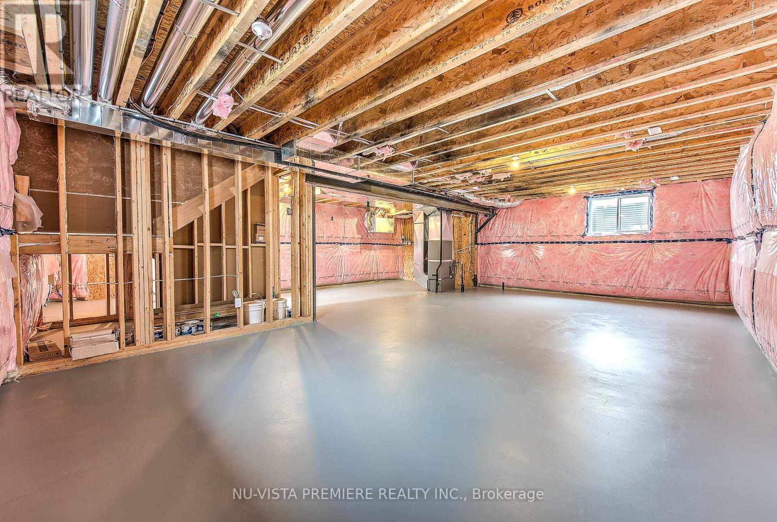 2086 Saddlerock Avenue, London North (North S), Ontario  N6G 3W3 - Photo 37 - X12346178