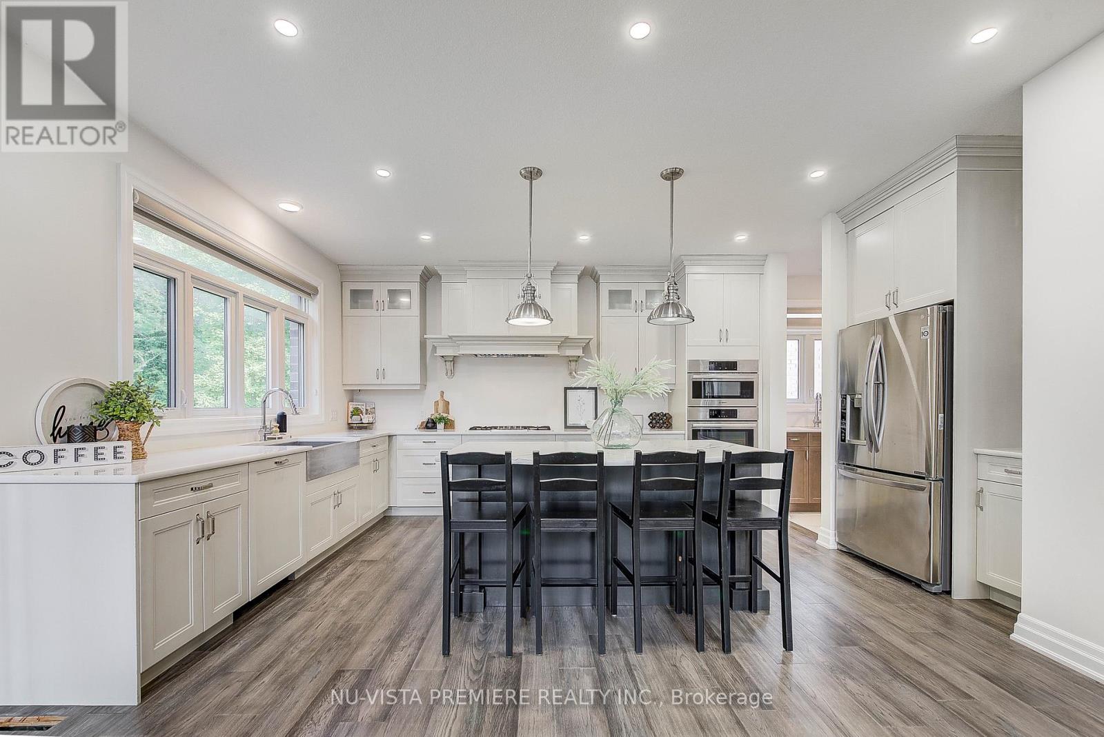 268 Songbird Lane, Middlesex Centre, Ontario  N0M 2A0 - Photo 15 - X12348394