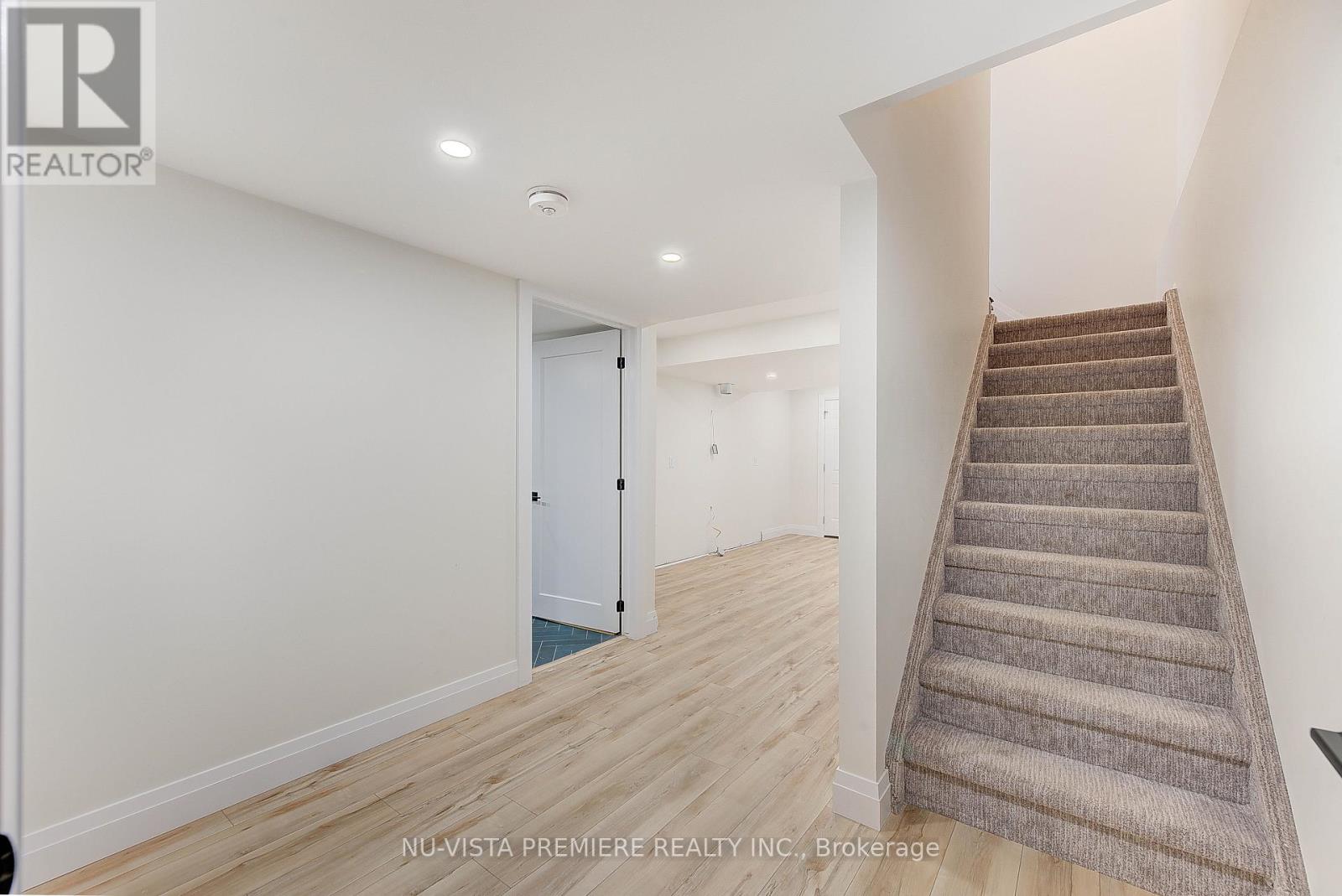 268 Songbird Lane, Middlesex Centre, Ontario  N0M 2A0 - Photo 36 - X12348394