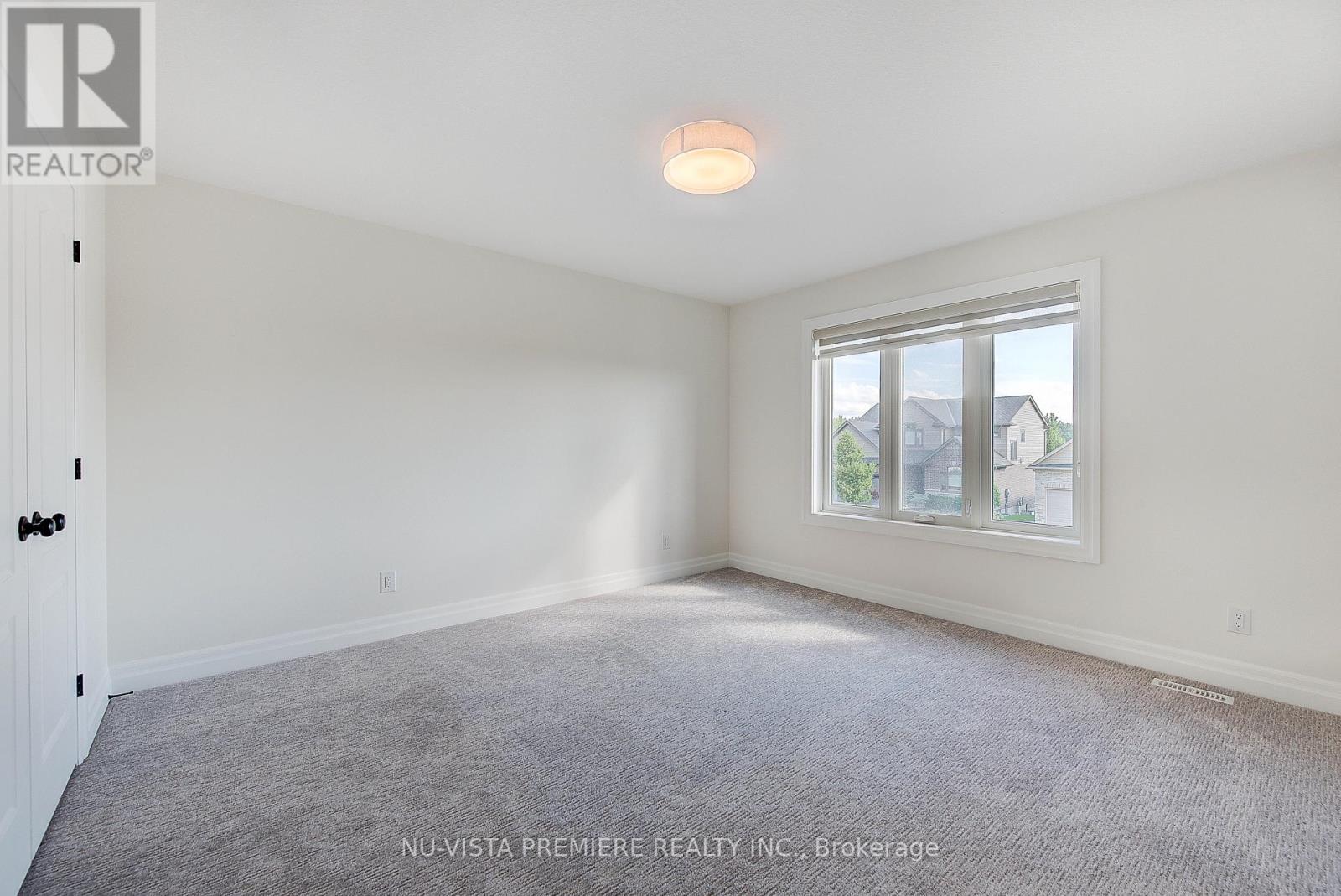 268 Songbird Lane, Middlesex Centre, Ontario  N0M 2A0 - Photo 31 - X12348394