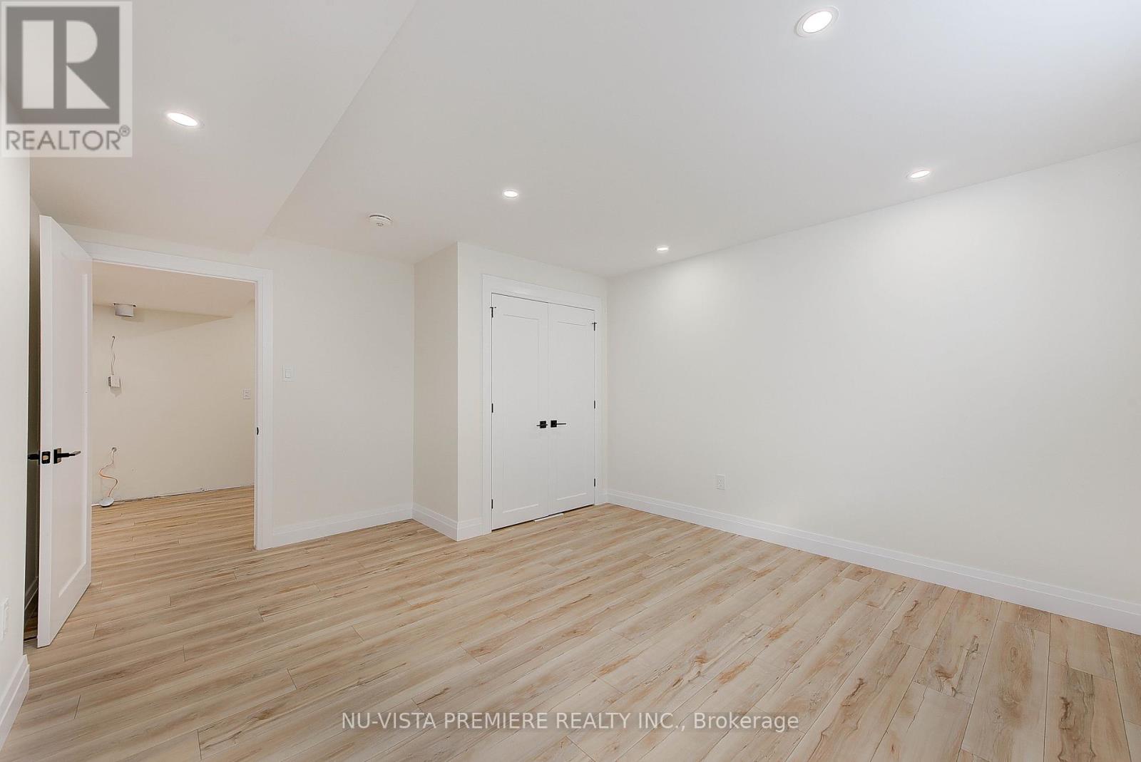 268 Songbird Lane, Middlesex Centre, Ontario  N0M 2A0 - Photo 39 - X12348394