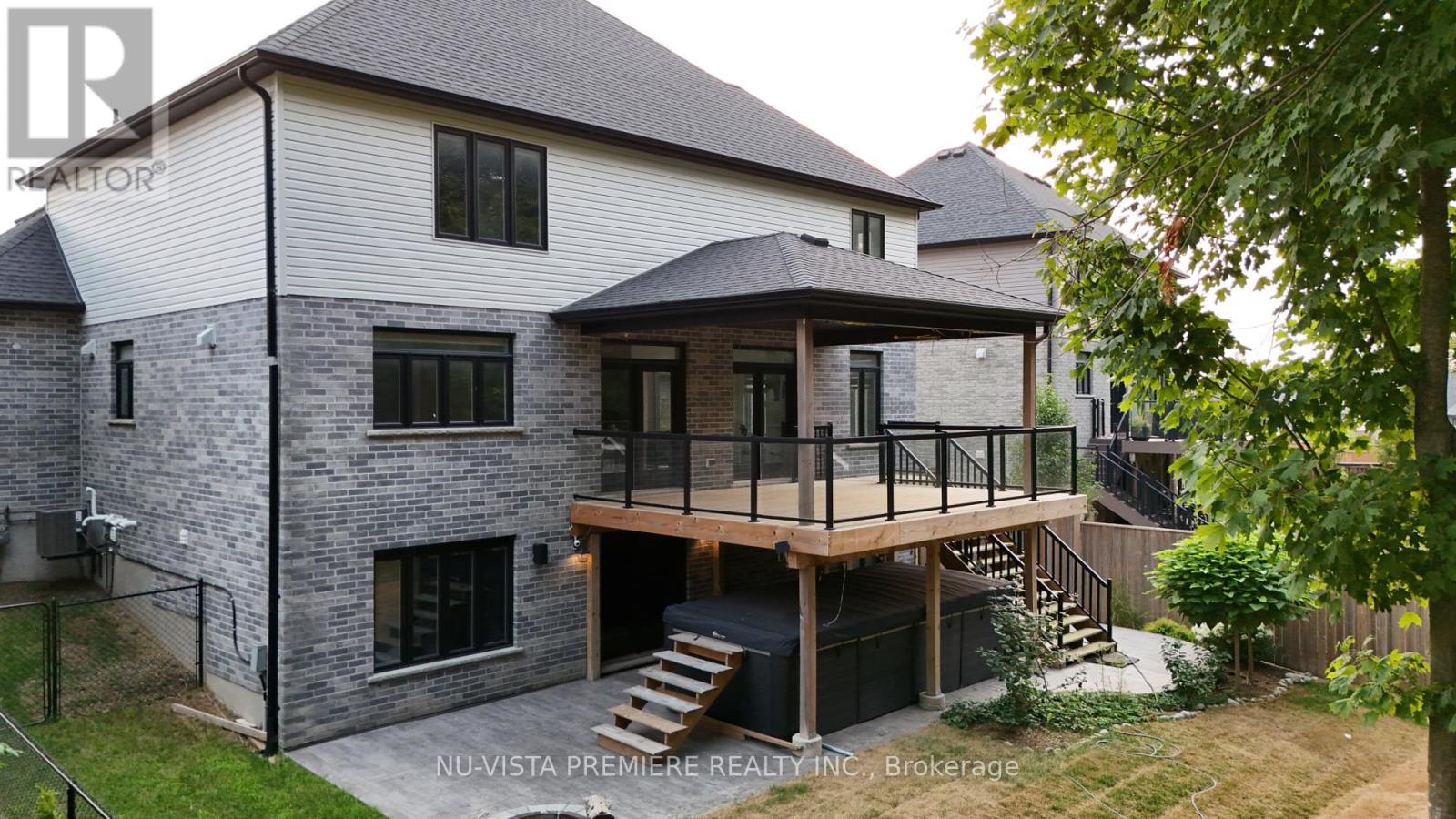 268 Songbird Lane, Middlesex Centre, Ontario  N0M 2A0 - Photo 44 - X12348394