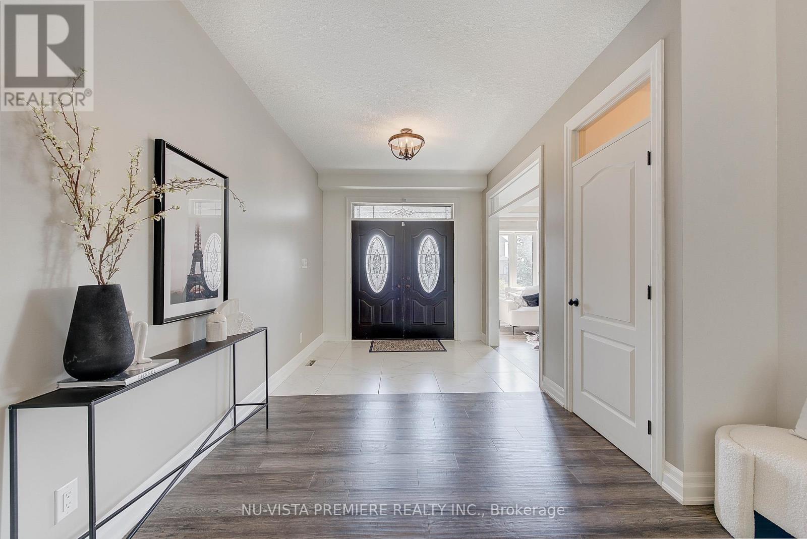 268 Songbird Lane, Middlesex Centre, Ontario  N0M 2A0 - Photo 8 - X12348394