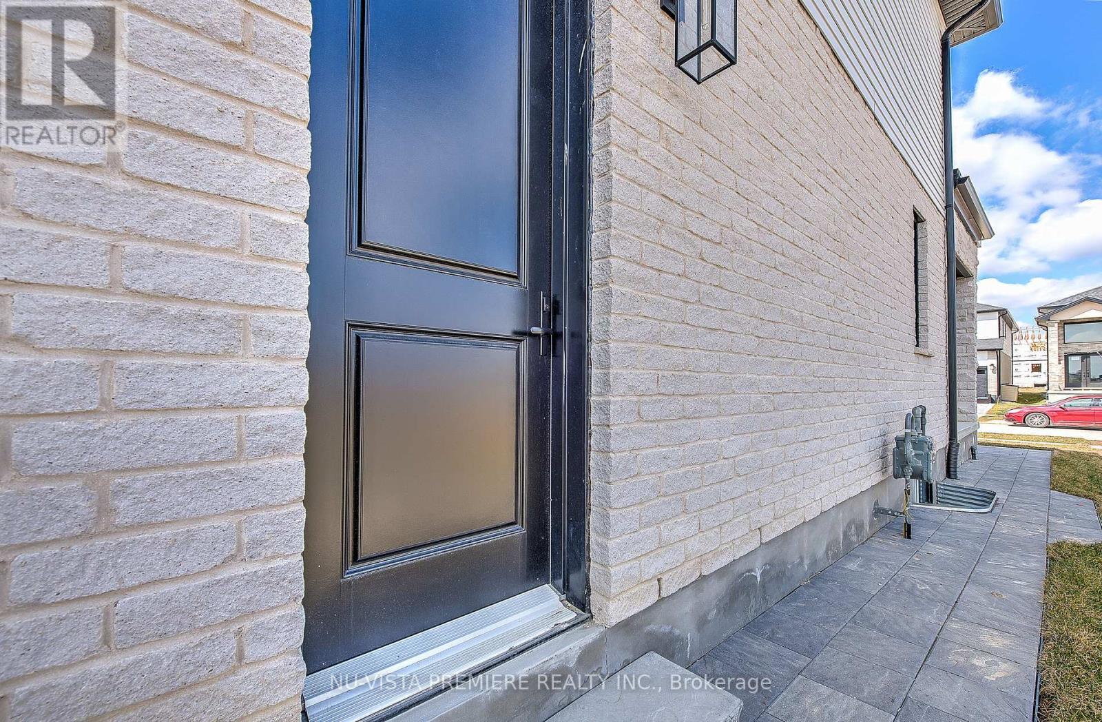 6517 Heathwoods Avenue, London South, Ontario  N6P 0J7 - Photo 35 - X12492510