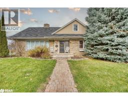 16 FIRST Street W, Elmira, Ontario