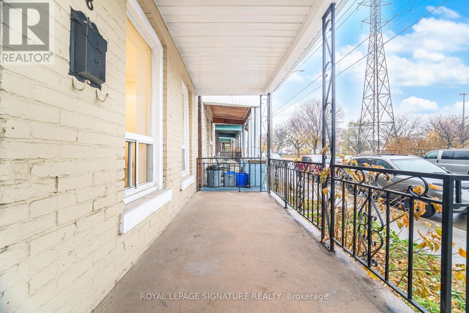 98 Birch Avenue, Hamilton, Ontario  L8L 6H7 - Photo 4 - X12579824