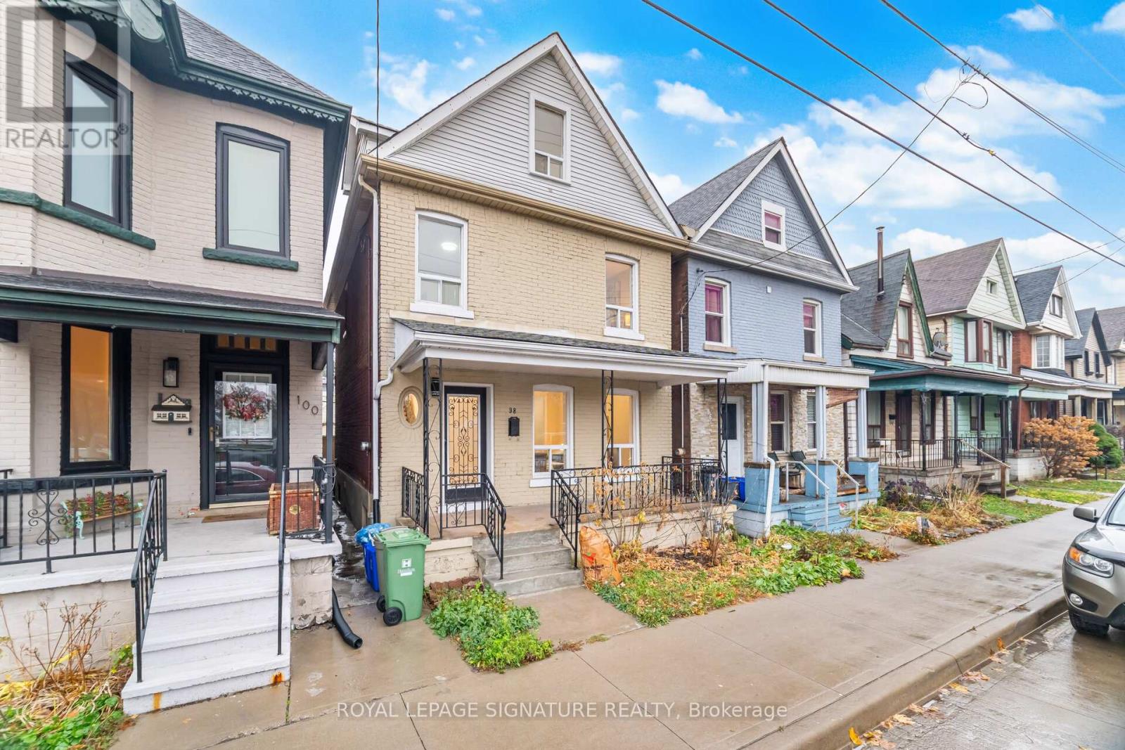 98 Birch Avenue, Hamilton, Ontario  L8L 6H7 - Photo 3 - X12579824