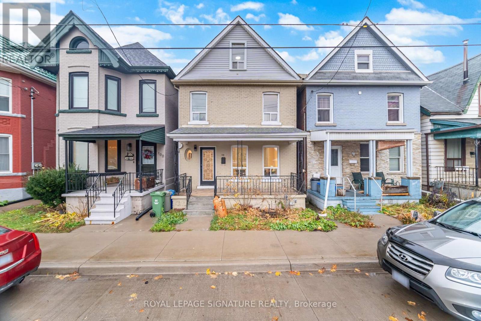 98 Birch Avenue, Hamilton, Ontario  L8L 6H7 - Photo 2 - X12579824