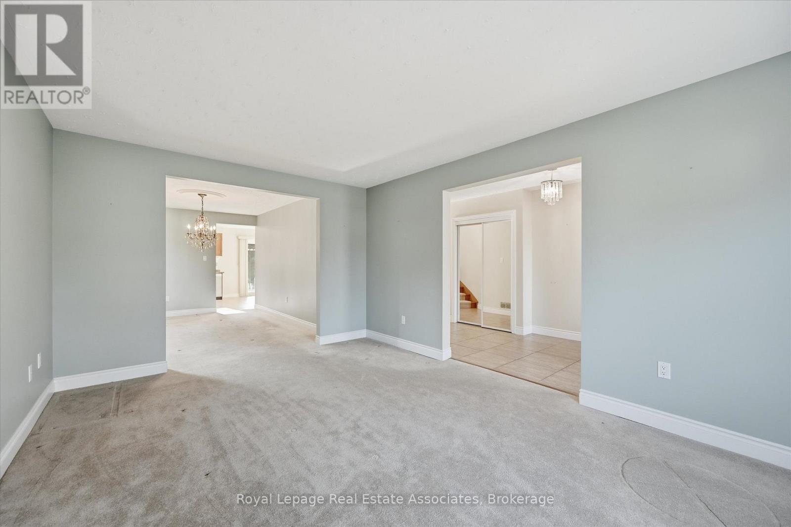 47 Elmira Drive, Hamilton, Ontario  L9C 7H8 - Photo 10 - X12579944