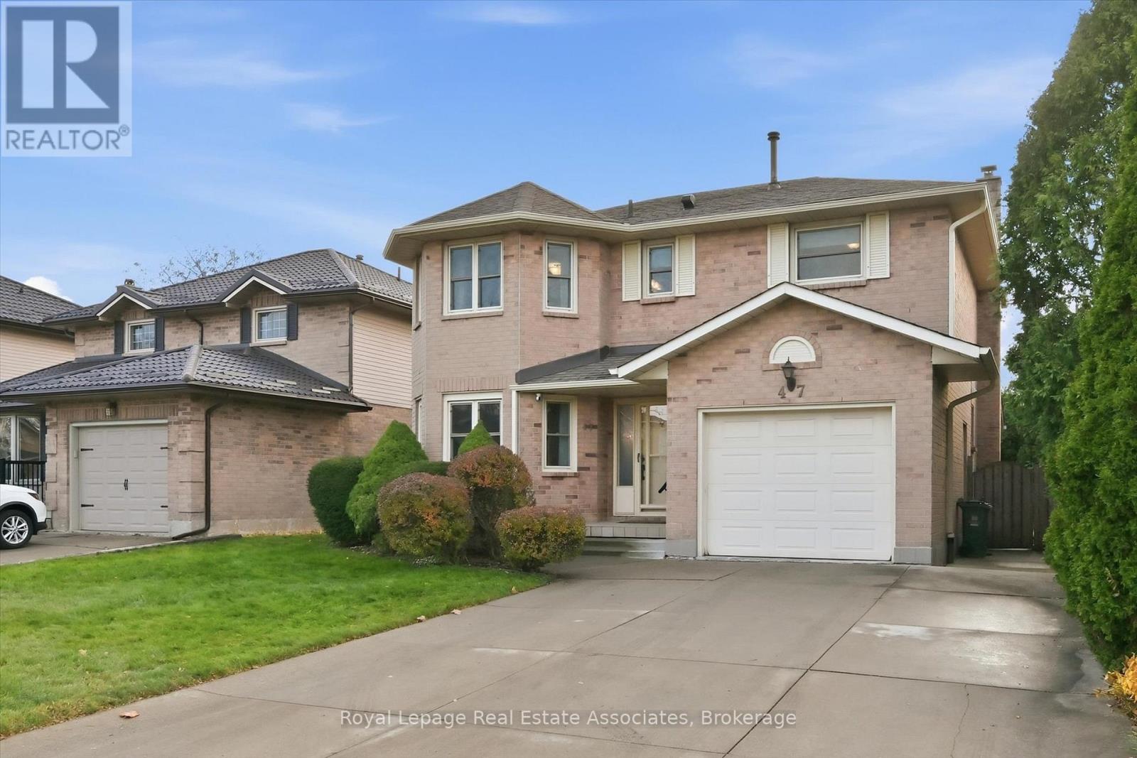 47 Elmira Drive, Hamilton, Ontario  L9C 7H8 - Photo 3 - X12579944