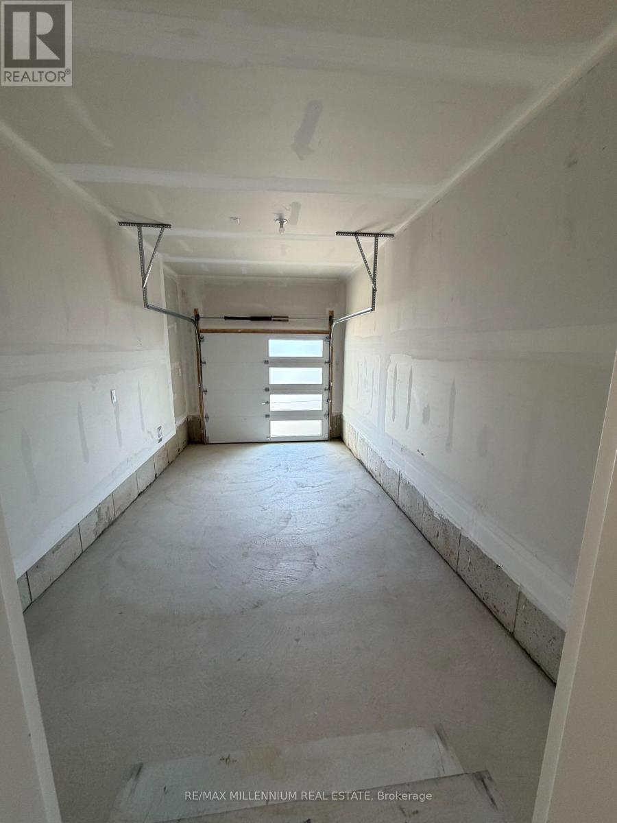 131 Gillespie Drive, Brantford, Ontario  N3T 0K8 - Photo 5 - X12579962