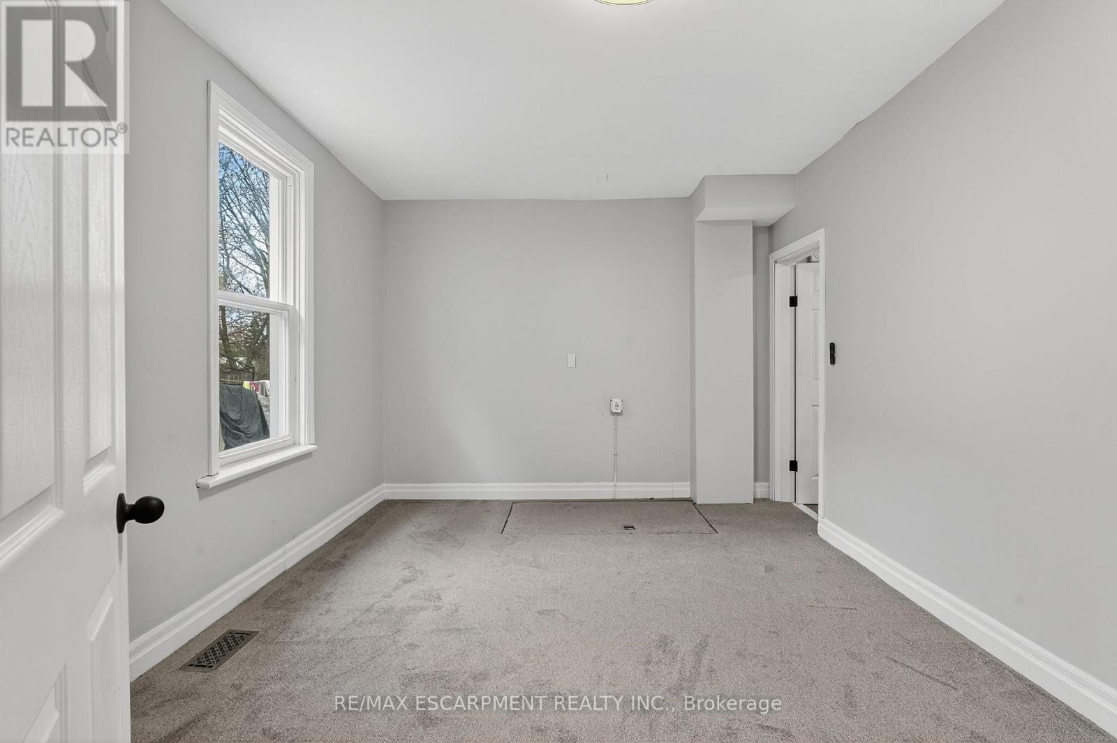 28 Cayuga Street, Brantford, Ontario  N3S 1W5 - Photo 16 - X12579984