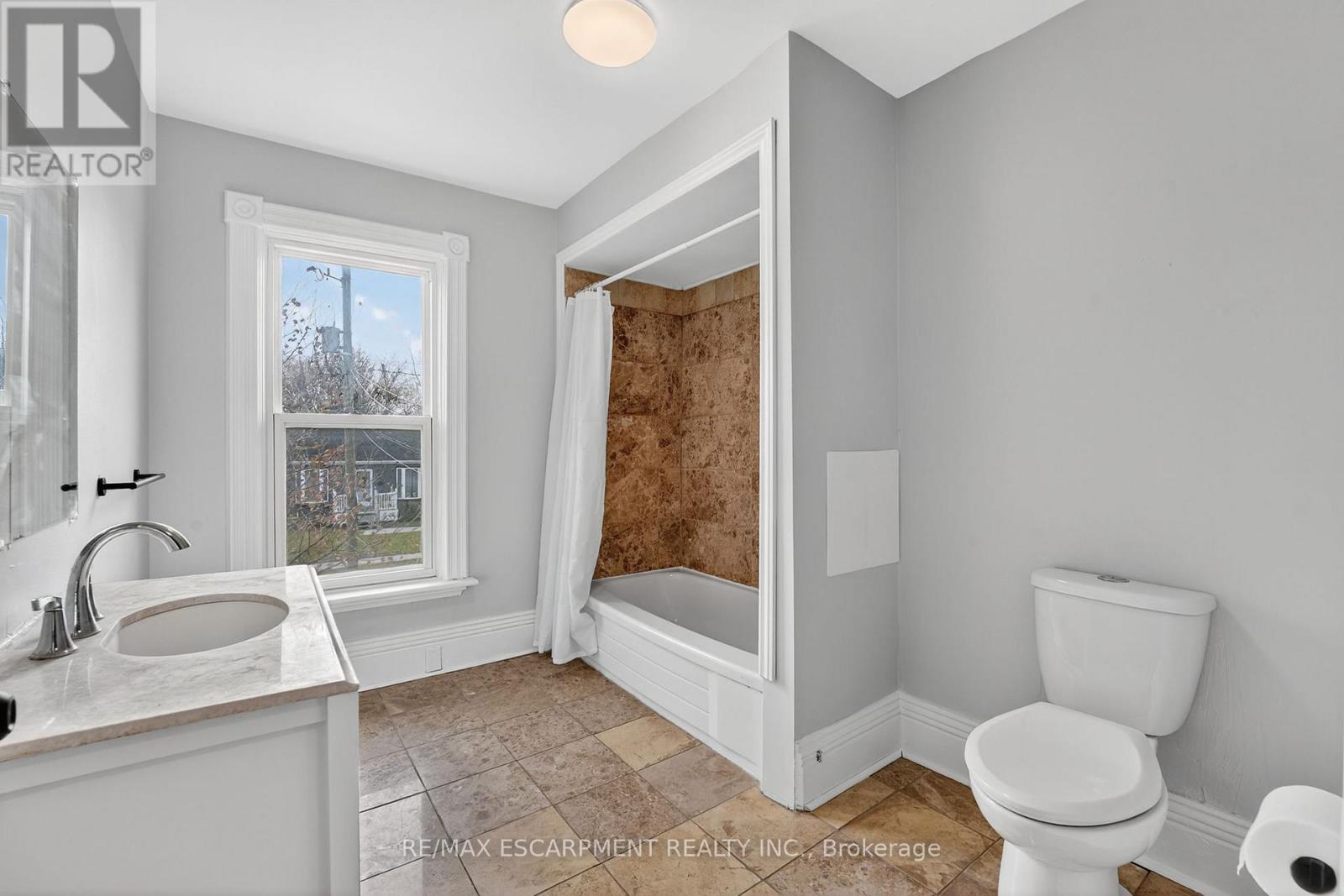 28 Cayuga Street, Brantford, Ontario  N3S 1W5 - Photo 26 - X12579984