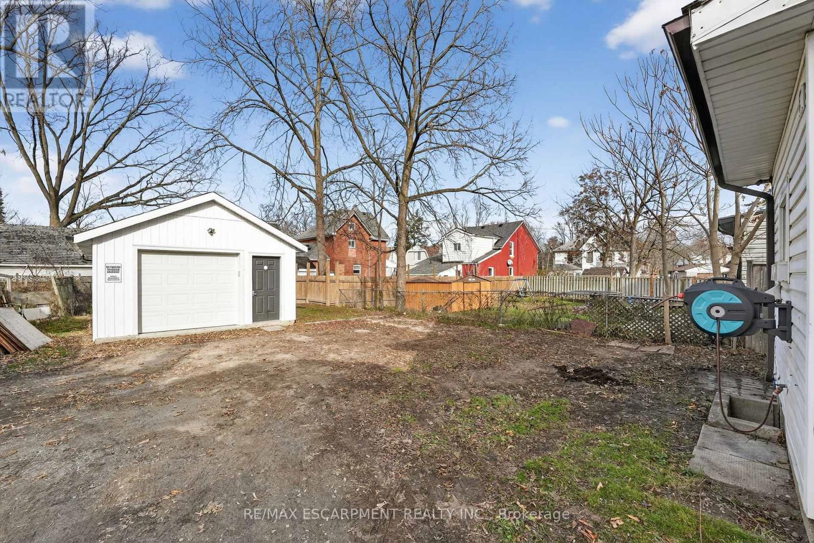 28 Cayuga Street, Brantford, Ontario  N3S 1W5 - Photo 36 - X12579984