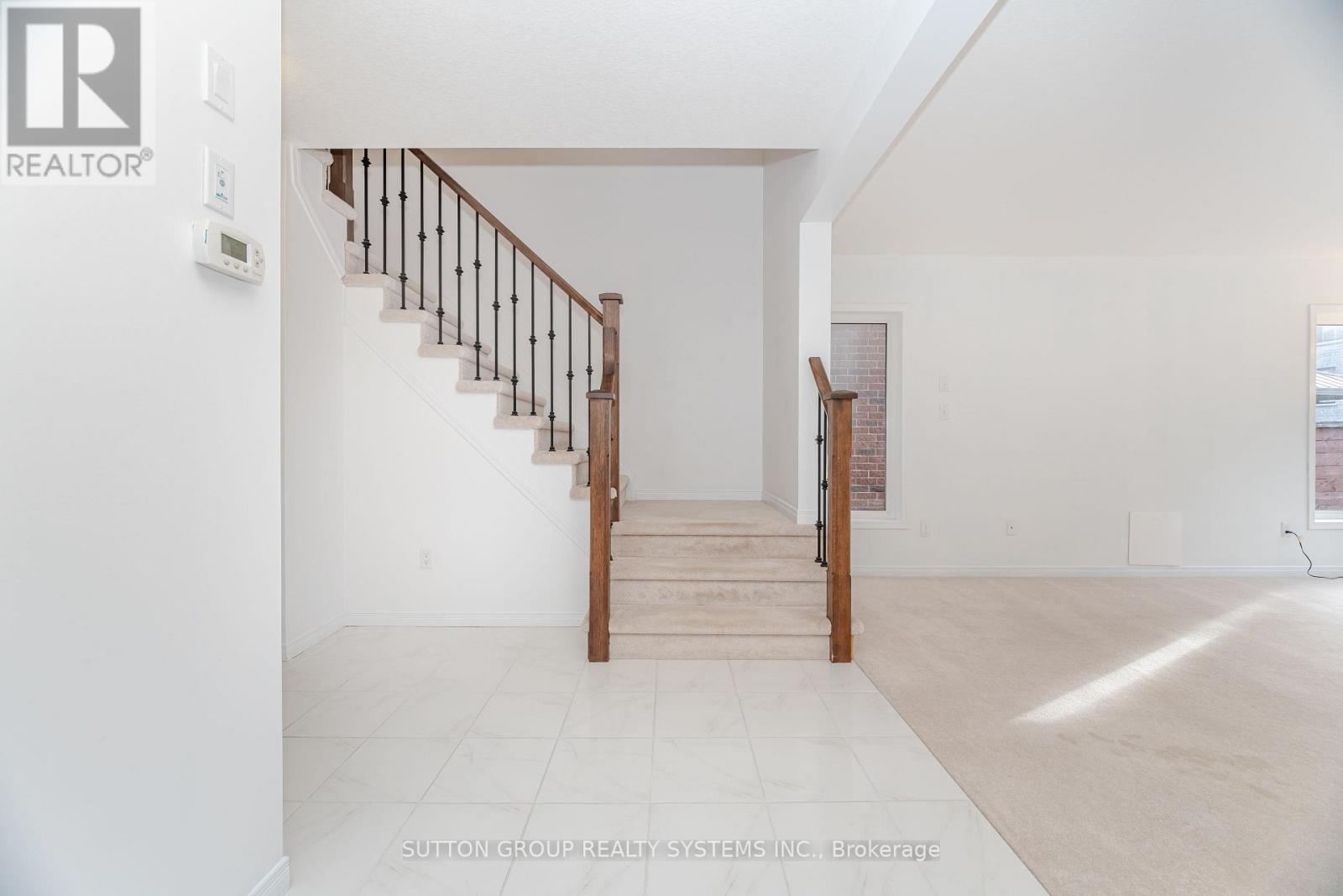 565 Sundew Drive, Waterloo, Ontario  N2V 0B9 - Photo 13 - X12580000