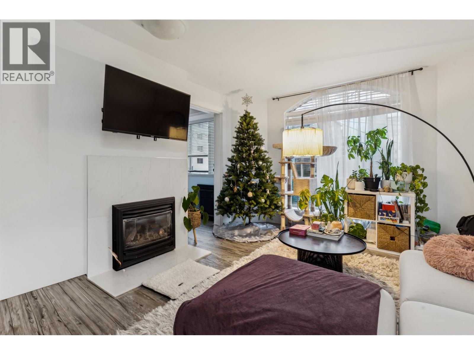 308 1010 Chilco Street, Vancouver, British Columbia  V6G 2R6 - Photo 2 - R3070373