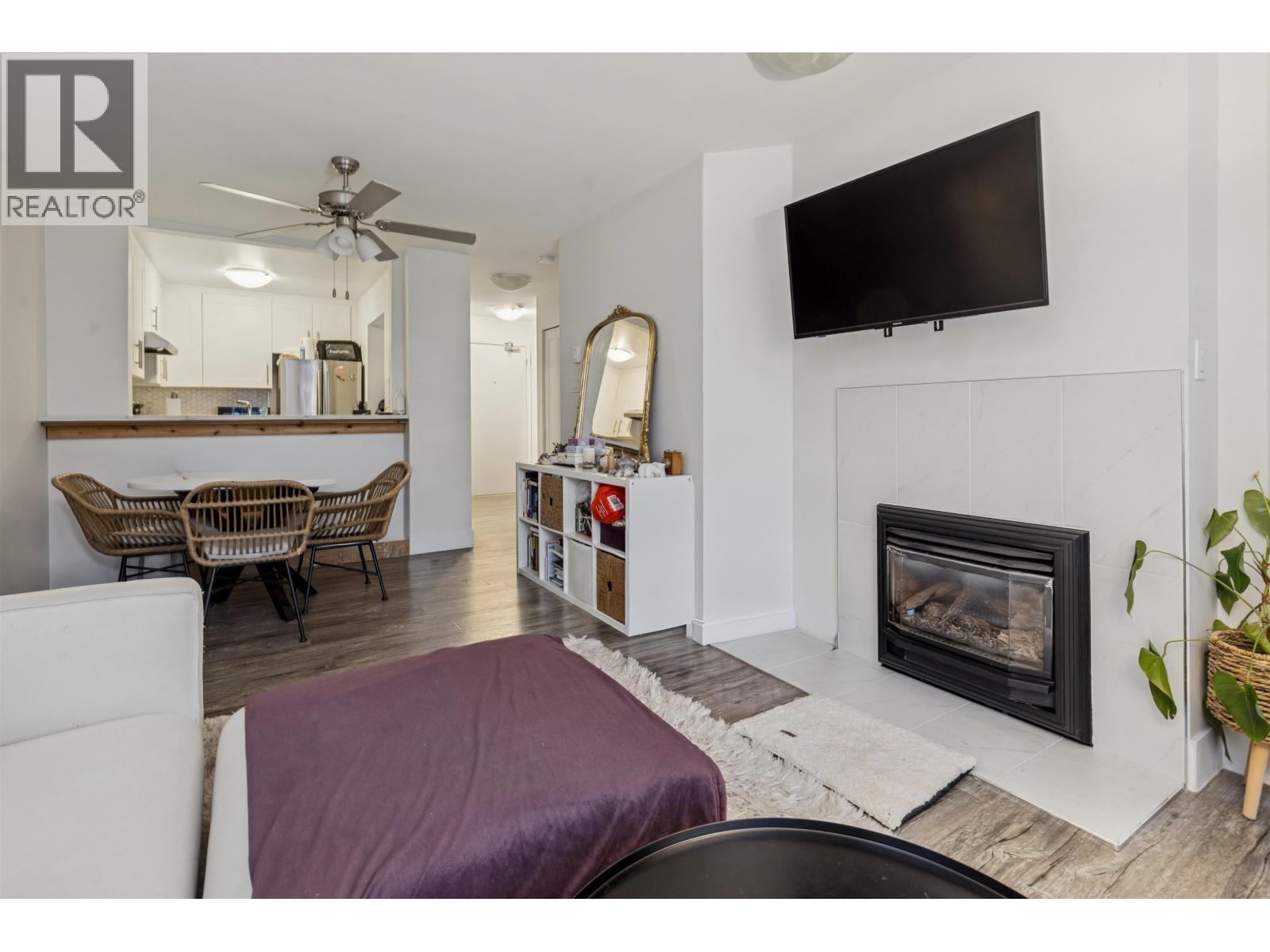 308 1010 Chilco Street, Vancouver, British Columbia  V6G 2R6 - Photo 3 - R3070373