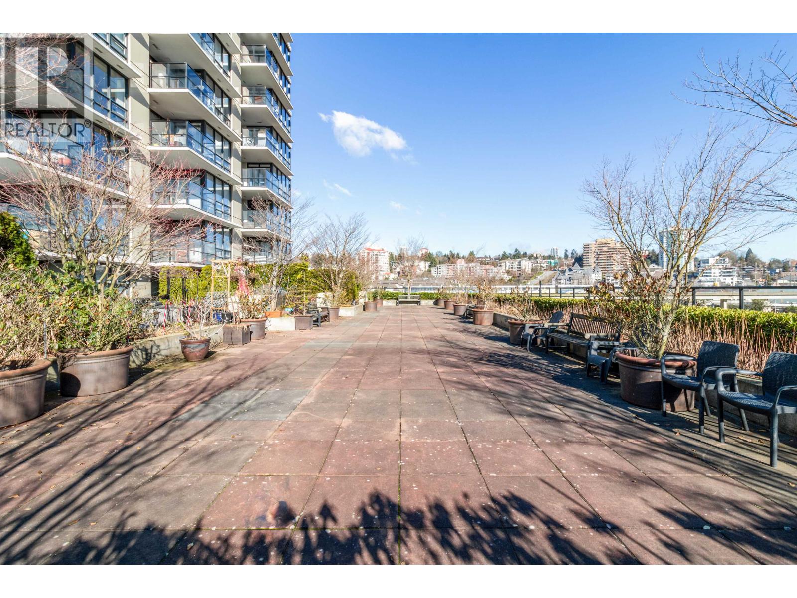 1307 1 Renaissance Square, New Westminster, British Columbia  V3M 0B6 - Photo 22 - R3070375