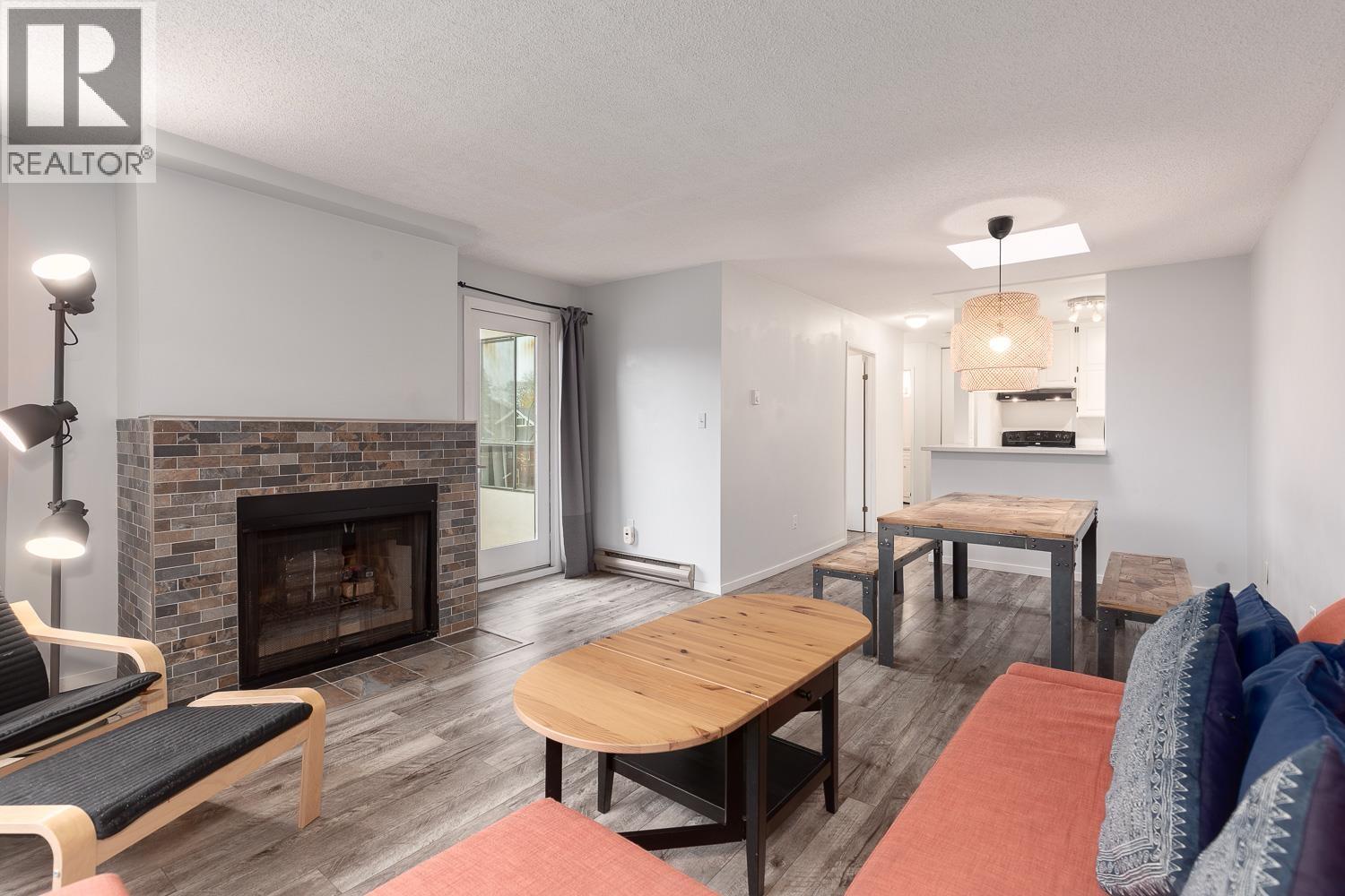 306 1775 W 10th Avenue, Vancouver, British Columbia  V6J 2A4 - Photo 1 - R3070384