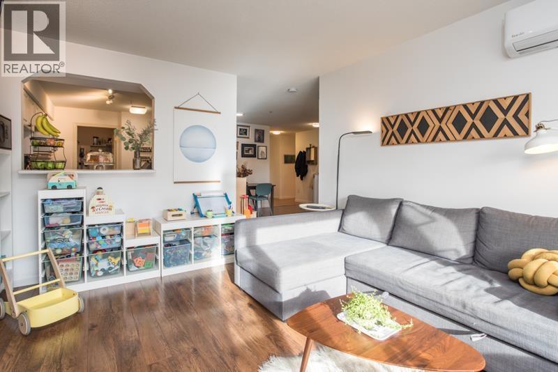 303 221 Eleventh Street, New Westminster, British Columbia  V3M 4C8 - Photo 8 - R3070386