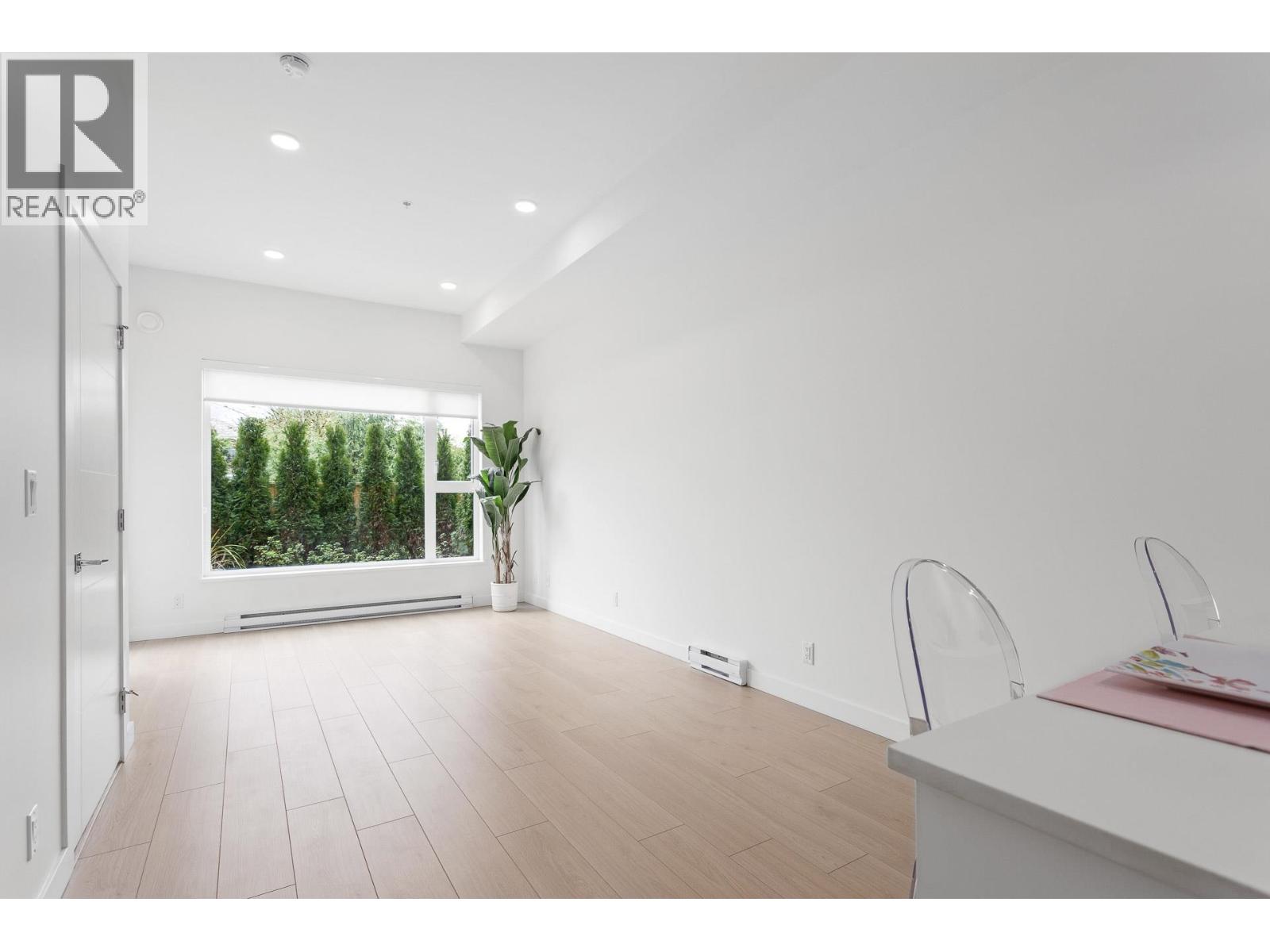 108 2345 Rindall Avenue, Port Coquitlam, British Columbia  V3C 1V3 - Photo 14 - R3070394