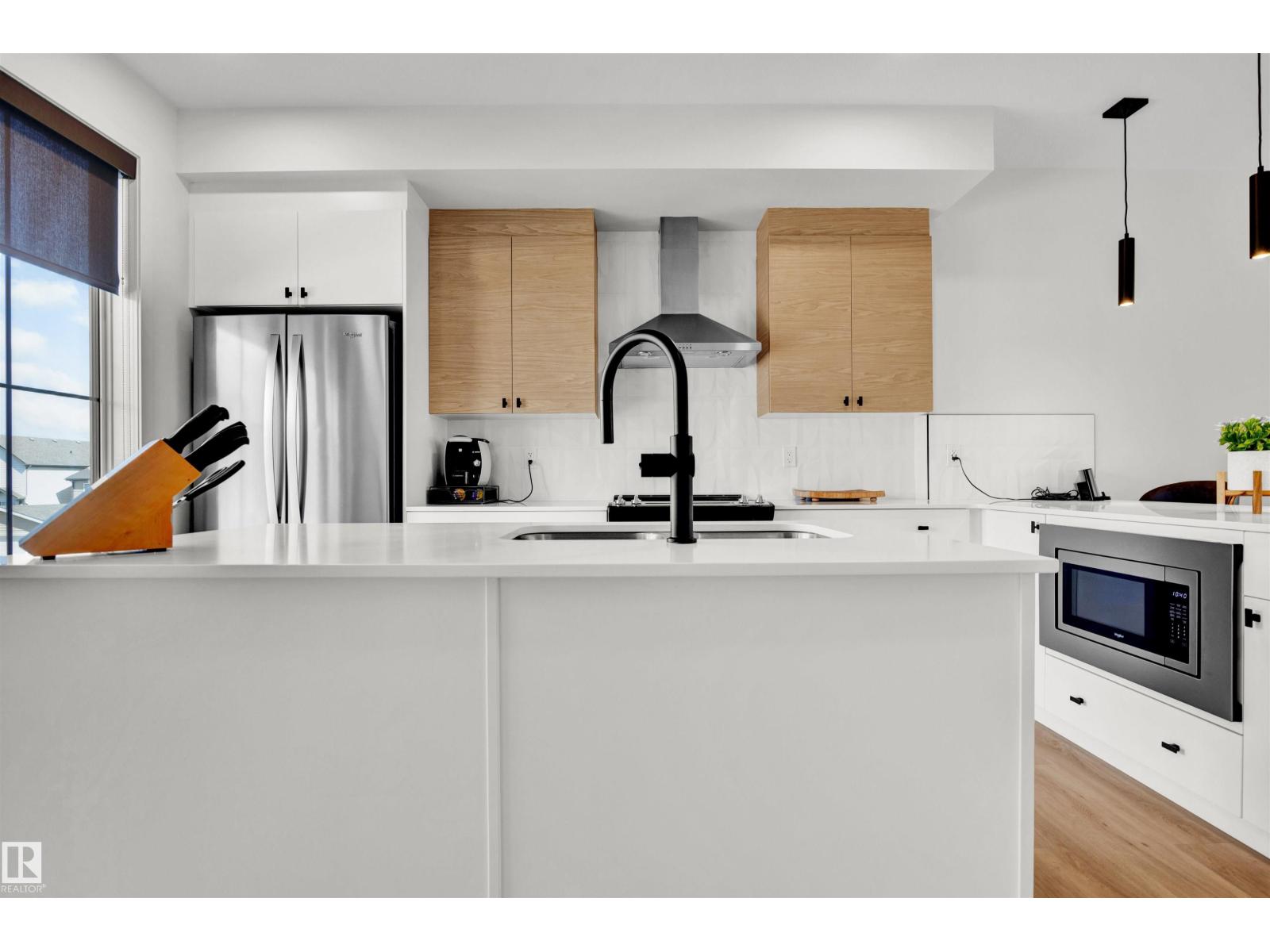 439 39 St Sw, Edmonton, Alberta  T6X 2X9 - Photo 8 - E4465529