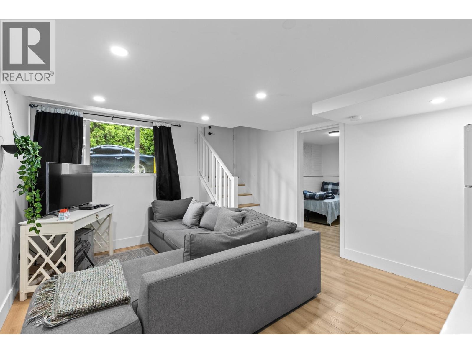 1511 Lambert Avenue, Kelowna, British Columbia  V1Y 4H4 - Photo 49 - 10369760