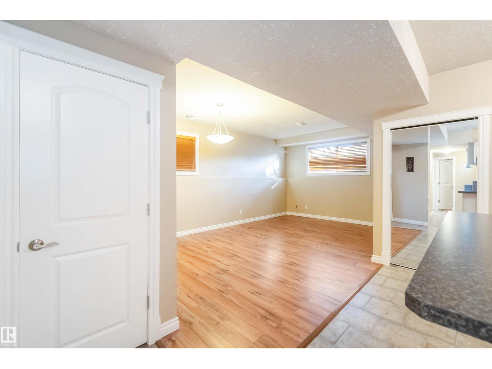 Unknown Address, ,    - Photo 14 - E4466797