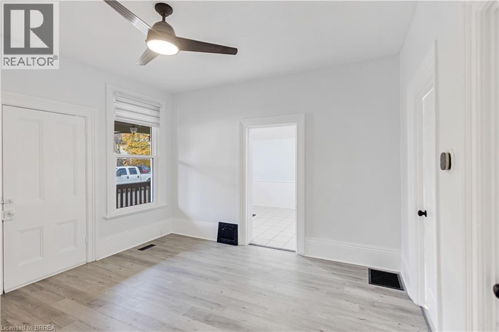 95 Queen Street, Brantford, Ontario  N3T 3C1 - Photo 13 - 40789392