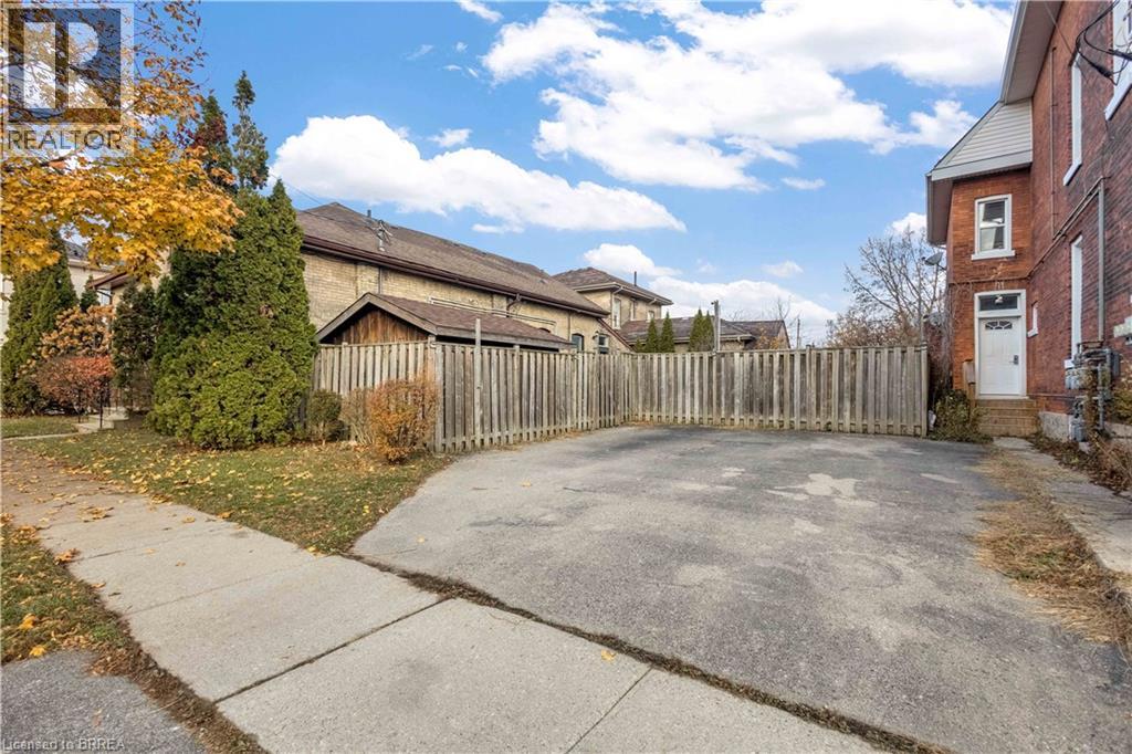 95 Queen Street, Brantford, Ontario  N3T 3C1 - Photo 32 - 40789392