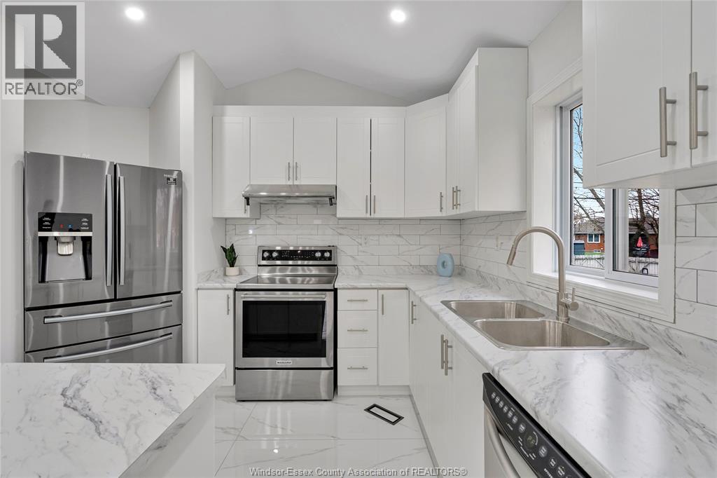 1443 Campbell Avenue, Windsor, Ontario  N9B 2K1 - Photo 10 - 25030672