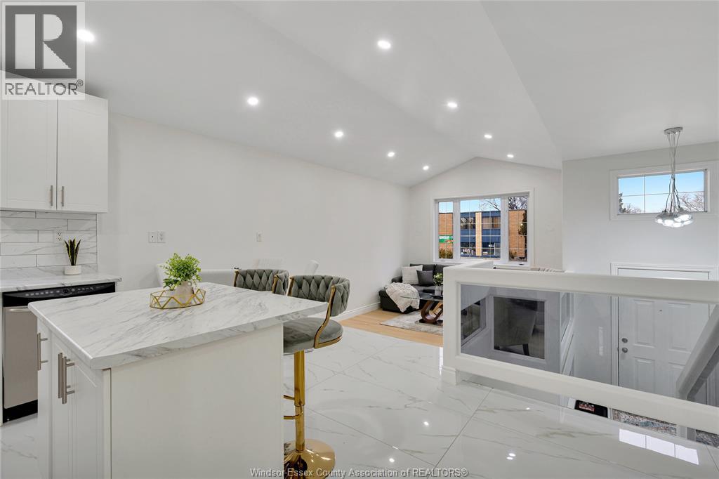 1443 Campbell Avenue, Windsor, Ontario  N9B 2K1 - Photo 11 - 25030672