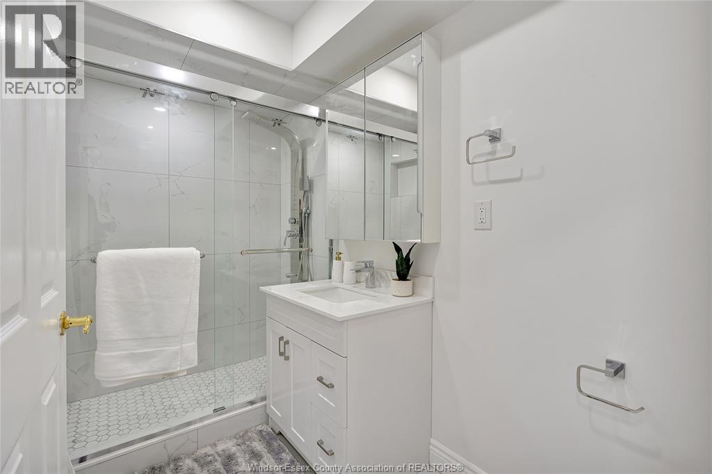 1443 Campbell Avenue, Windsor, Ontario  N9B 2K1 - Photo 15 - 25030672