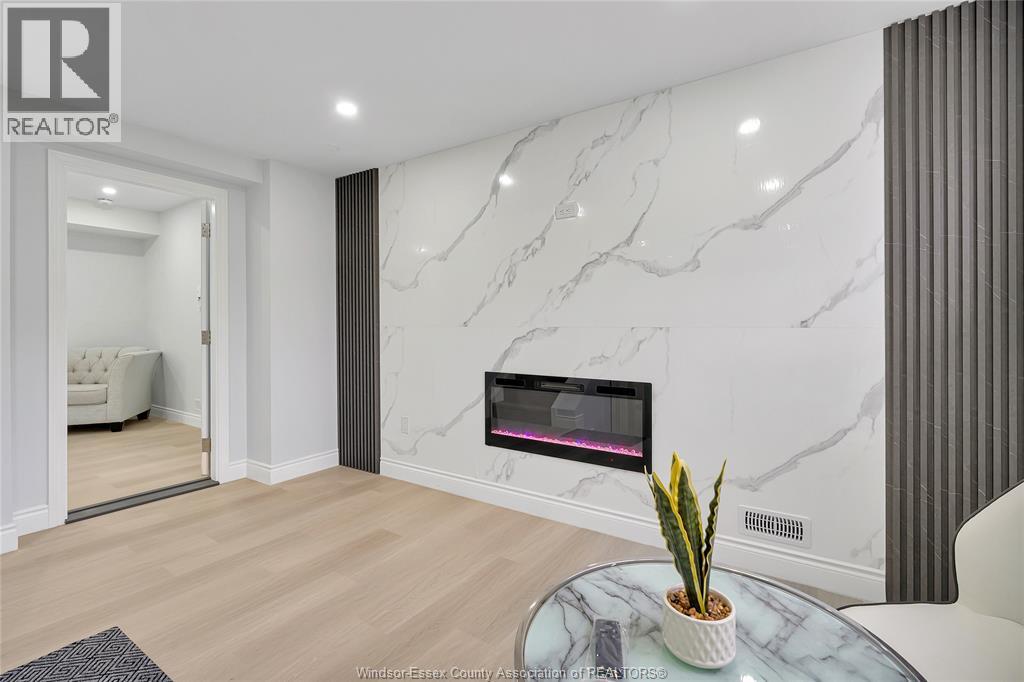 1443 Campbell Avenue, Windsor, Ontario  N9B 2K1 - Photo 19 - 25030672