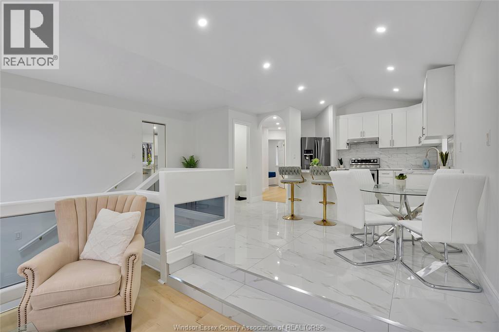 1443 Campbell Avenue, Windsor, Ontario  N9B 2K1 - Photo 4 - 25030672