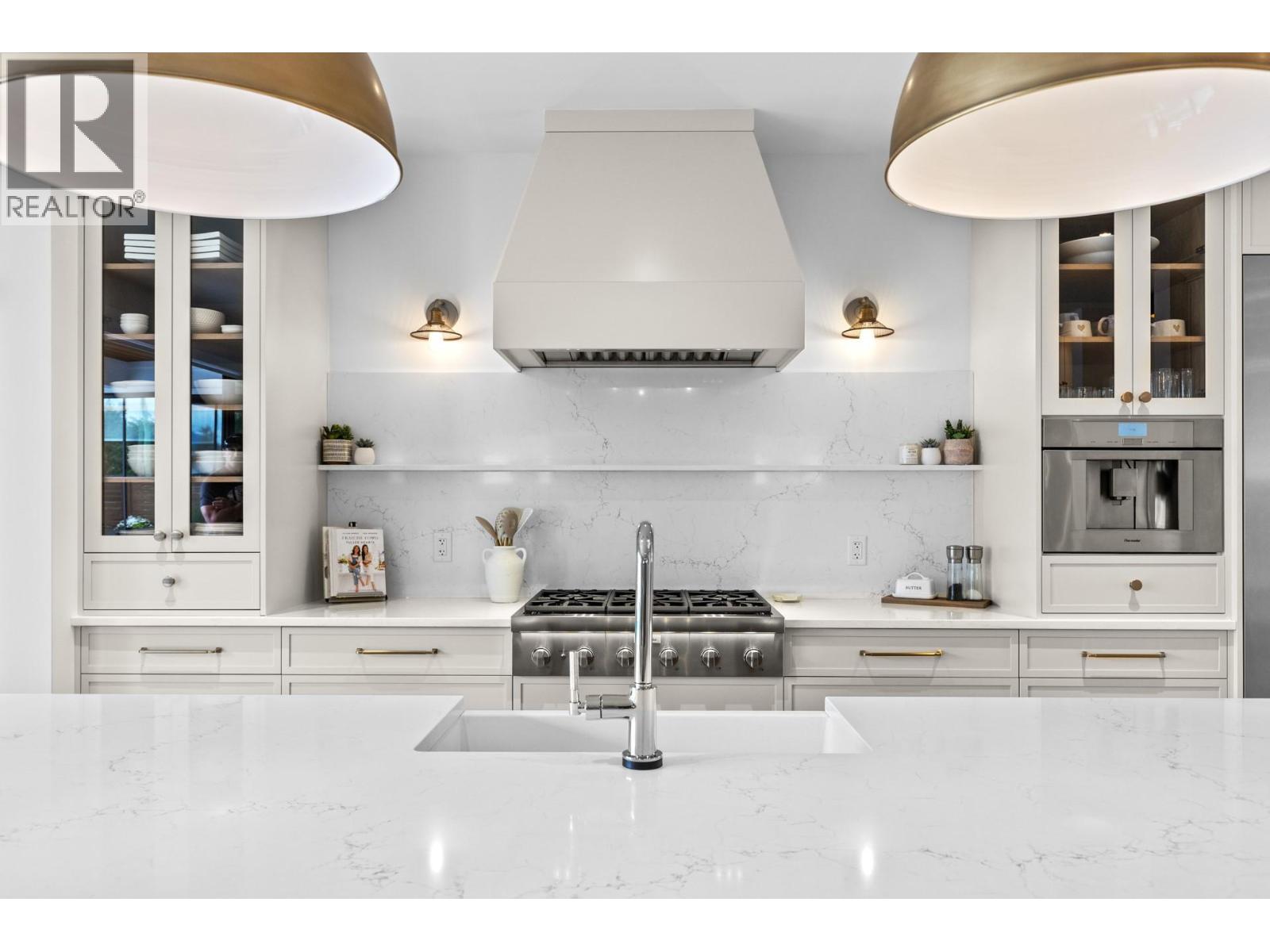 4243 Russo Street, Kelowna, British Columbia  V1W 0C6 - Photo 15 - 10365612