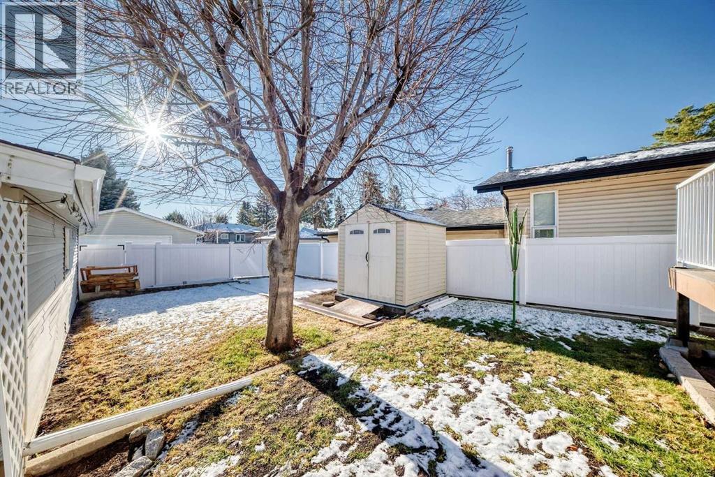 2119 Mackid Crescent Ne, Calgary, Alberta  T2B 6B5 - Photo 41 - A2271952