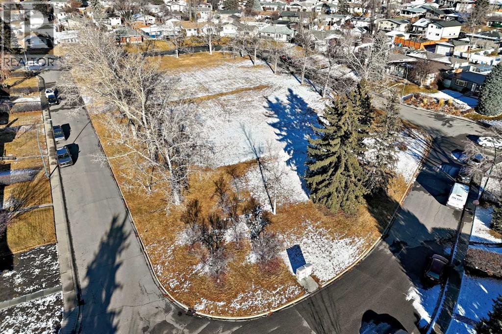 2119 Mackid Crescent Ne, Calgary, Alberta  T2B 6B5 - Photo 6 - A2271952