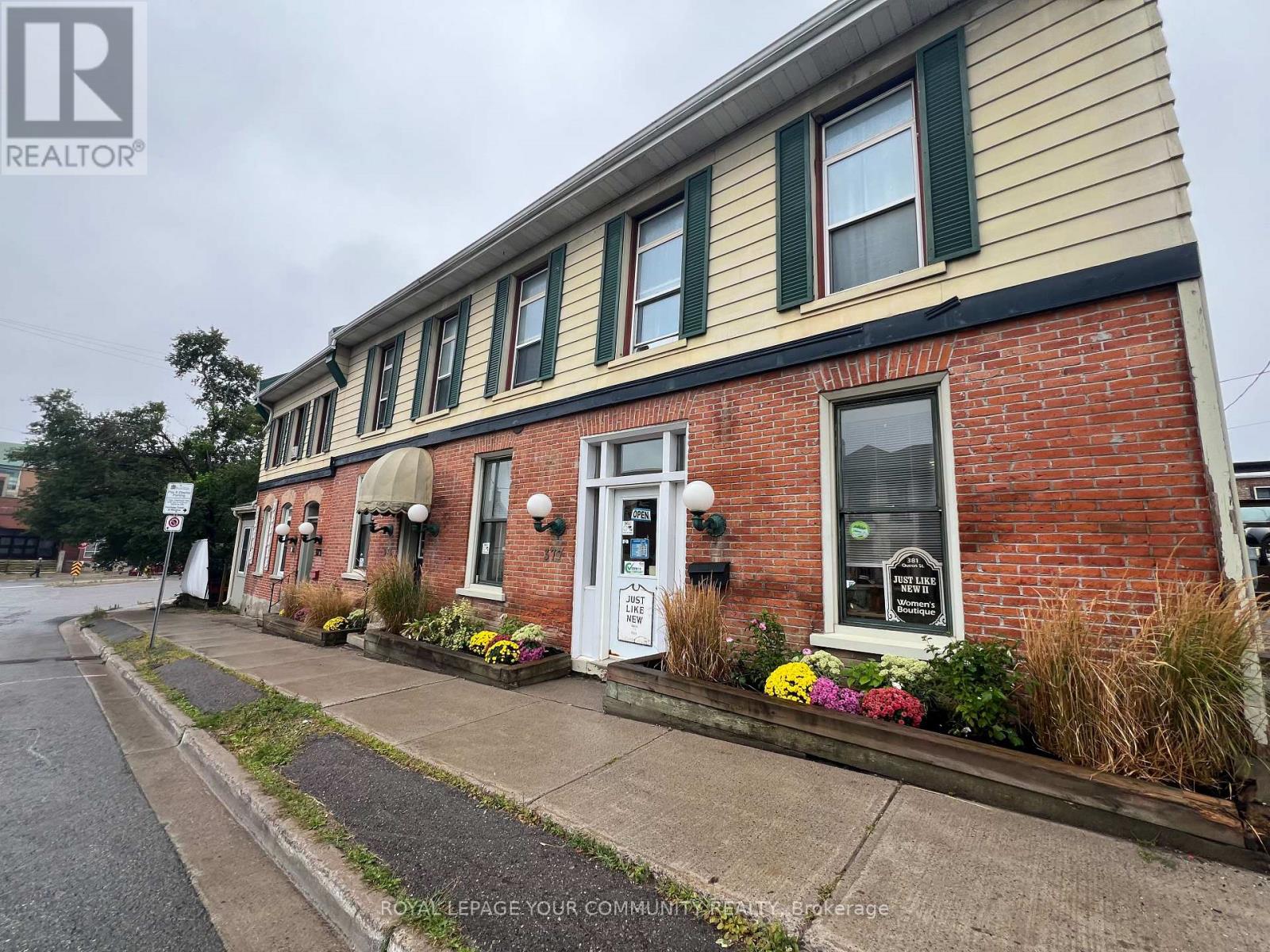 375-377 QUEEN STREET, Peterborough Central, Ontario