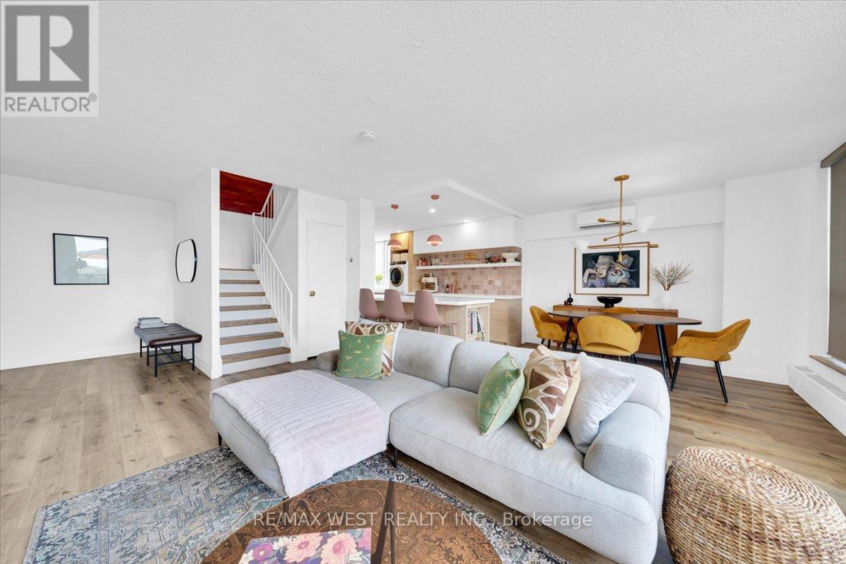 501 - 35 Ormskirk Avenue, Toronto, Ontario  M6S 1A8 - Photo 3 - W12559182