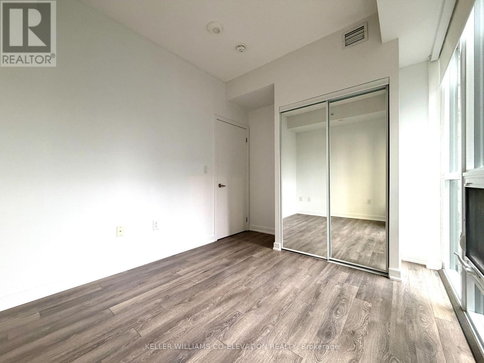 R701 - 31 Phipps Street, Toronto, Ontario  M4Y 0E5 - Photo 12 - C12580018