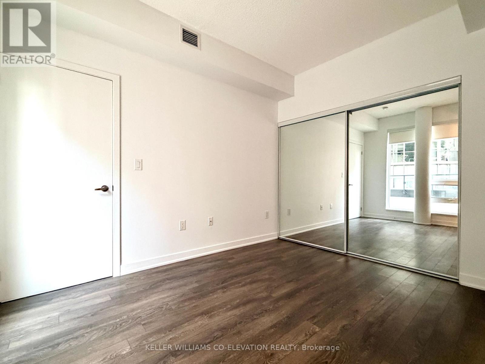 R701 - 31 Phipps Street, Toronto, Ontario  M4Y 0E5 - Photo 16 - C12580018