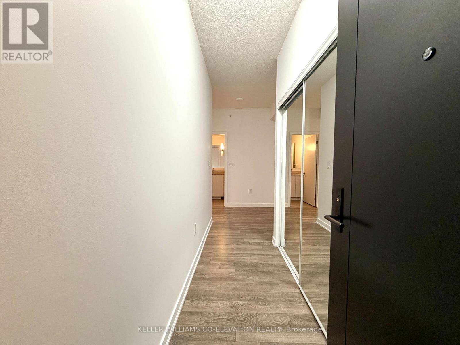 R701 - 31 Phipps Street, Toronto, Ontario  M4Y 0E5 - Photo 2 - C12580018