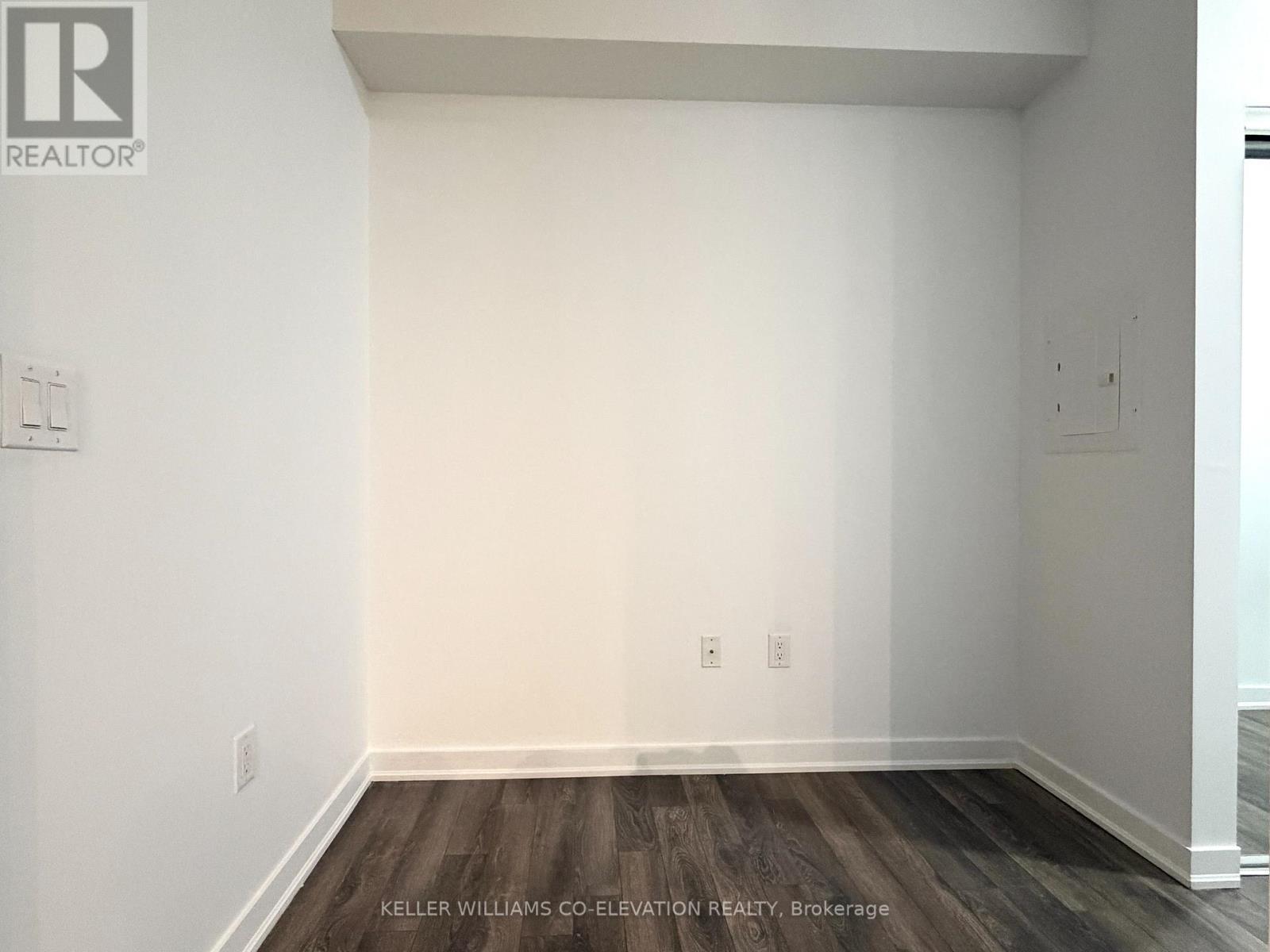 R701 - 31 Phipps Street, Toronto, Ontario  M4Y 0E5 - Photo 4 - C12580018