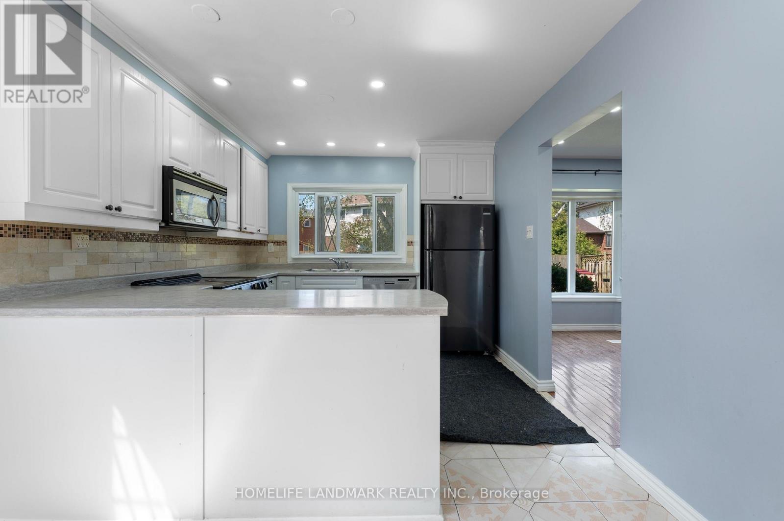 1416 Somerville Street, Oshawa, Ontario  L1G 7R1 - Photo 11 - E12580012