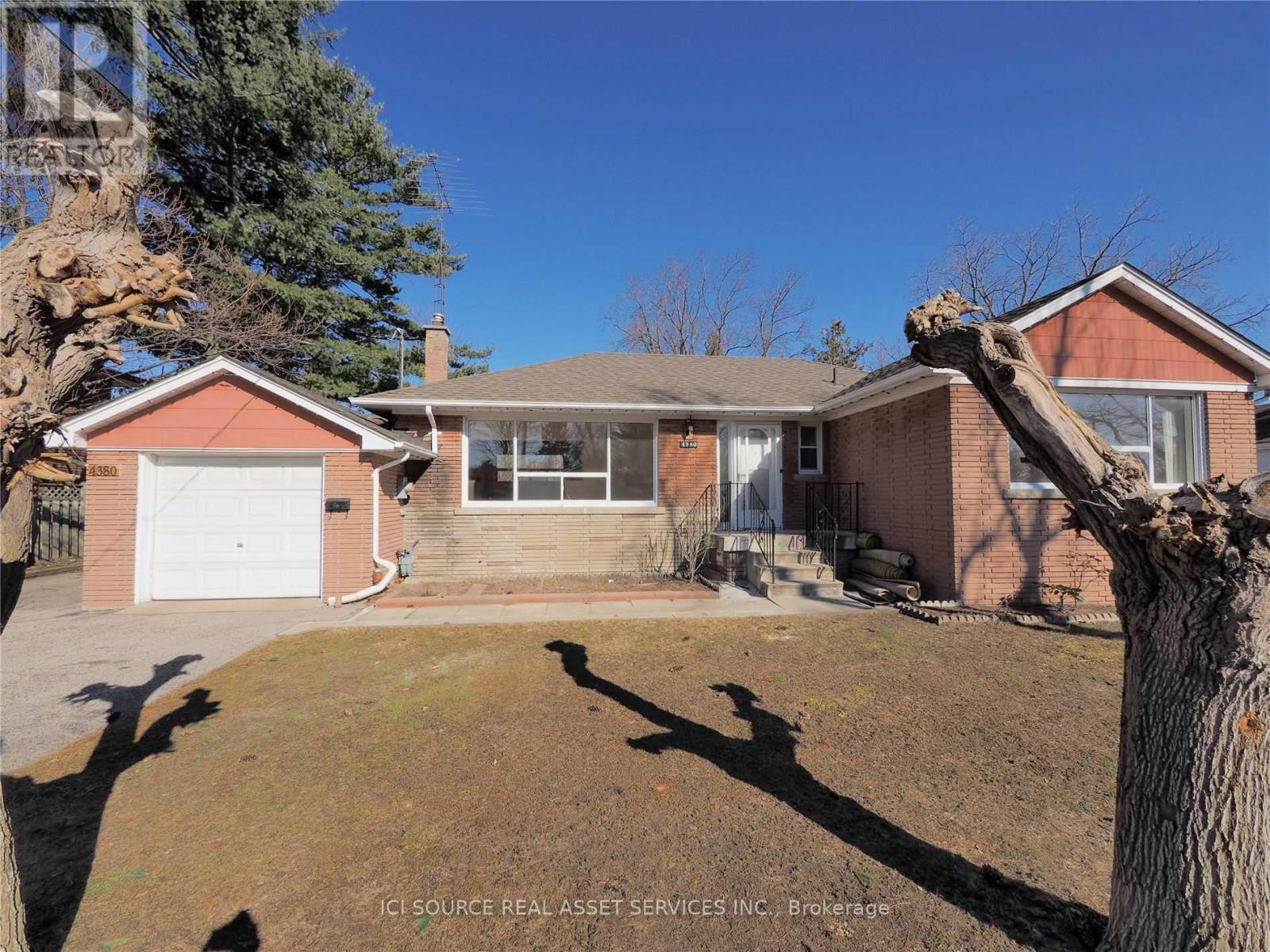 4380 LAWRENCE AVENUE E, Toronto, Ontario